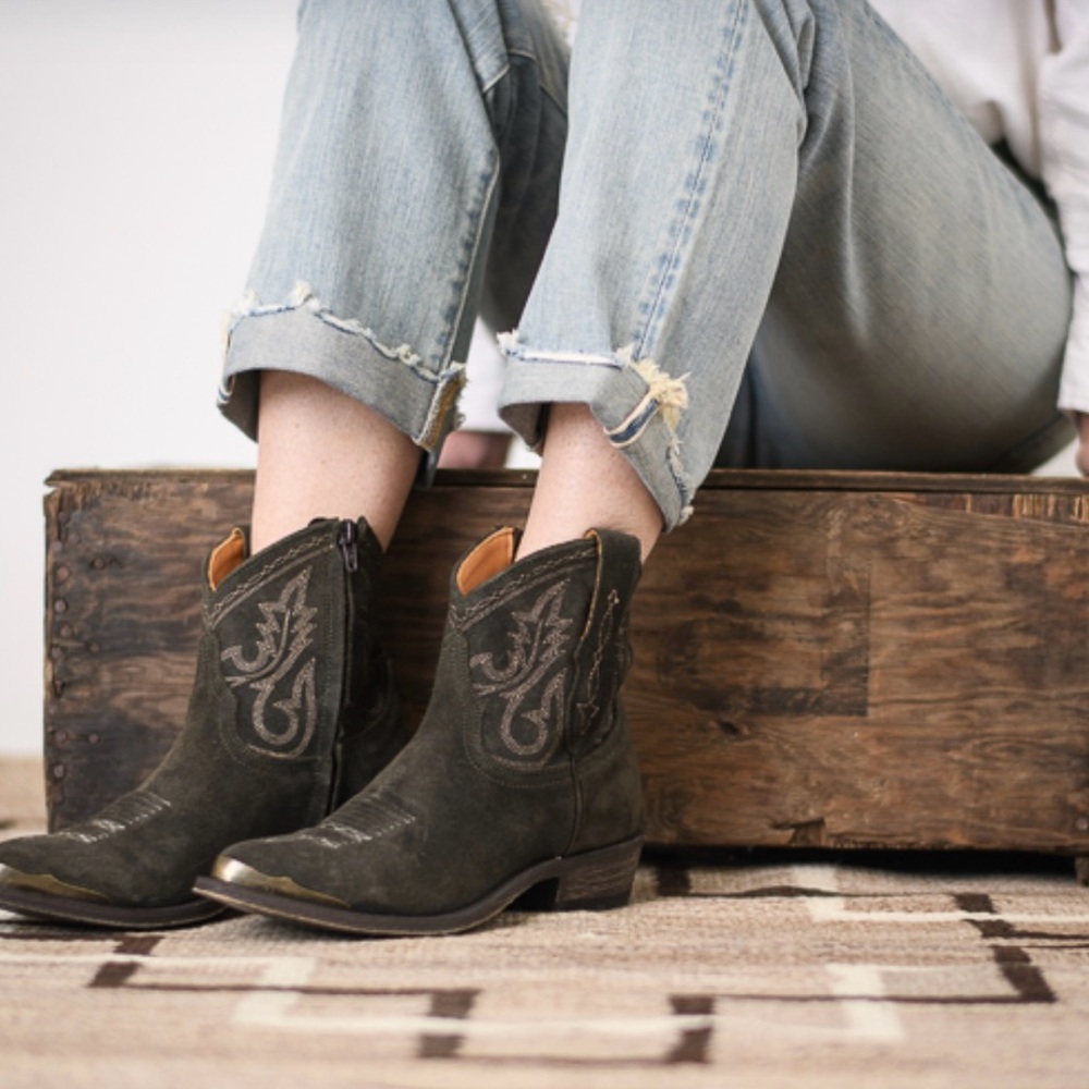 Old Gringo Dark Grey Suede Western Boots with Embroidered Design